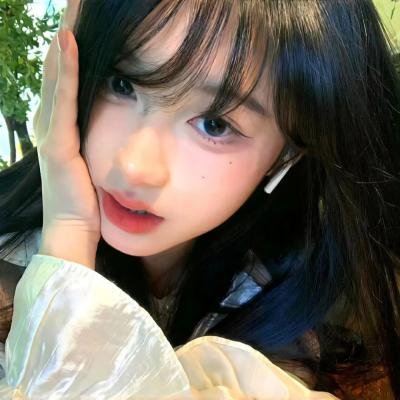 红唇